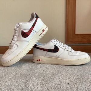 Nike Air Force 1 '07 LV8 Tartan Plaid